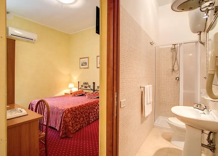 Monti - 3*