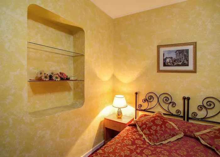 Monti - 3*