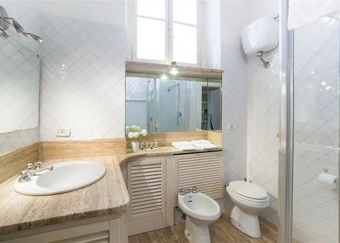 Monti - 3* Rome